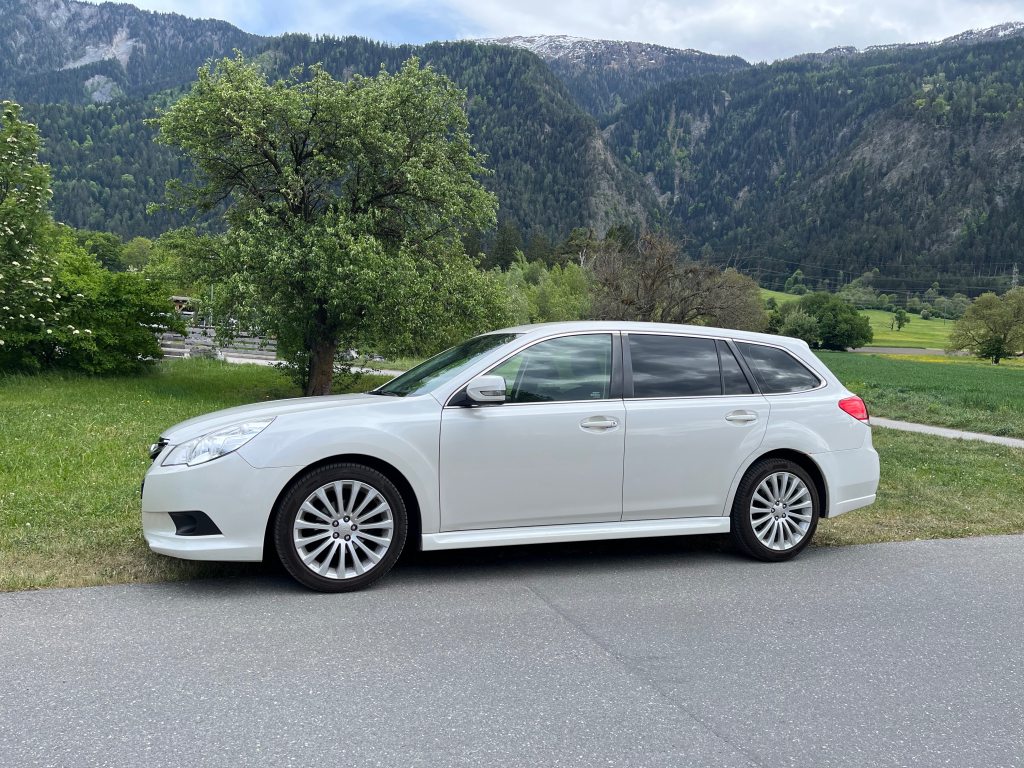 SUBARU LEGACY 2.0i AWD, Essence, Occasion / Utilisé, Automatique - 2