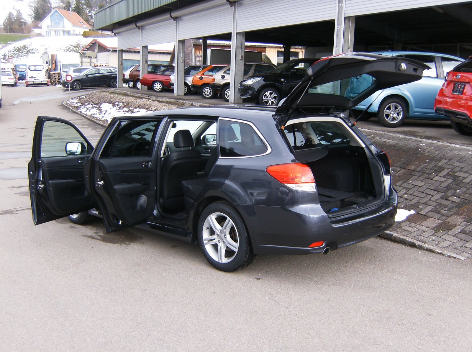 SUBARU Legacy 2.0D Limited S AWD, Diesel, Second hand / Used, Manual - 5