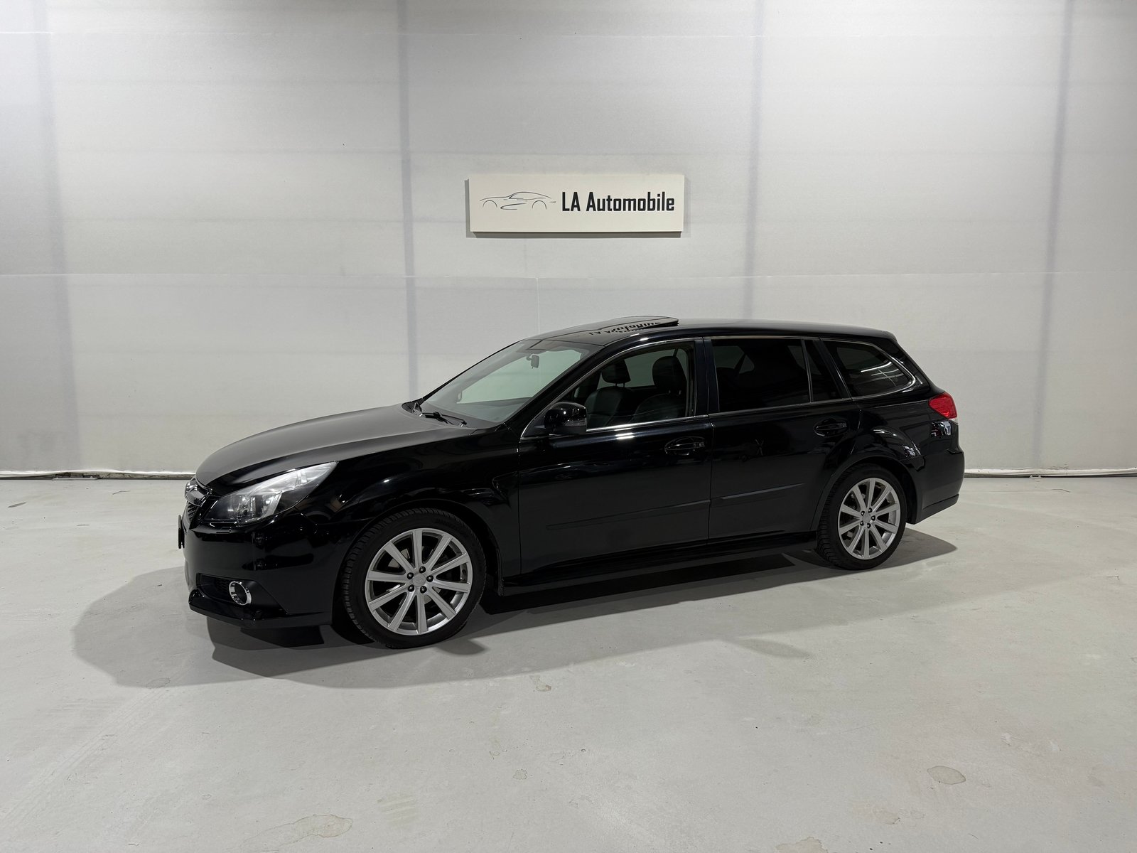 SUBARU Legacy 2.5i Limited S AWD Lineartronic, Benzin, Occasion / Gebraucht, Automatik - 2