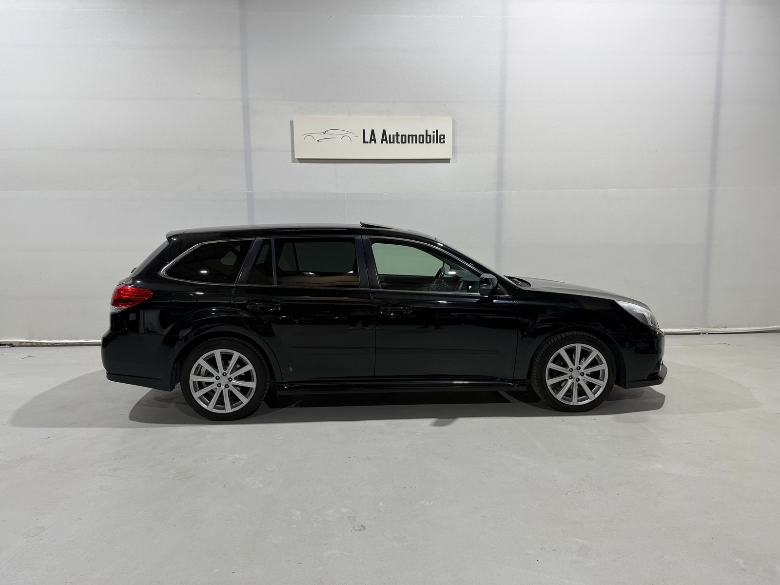 SUBARU Legacy 2.5i Limited S AWD Lineartronic, Benzin, Occasion / Gebraucht, Automatik - 7