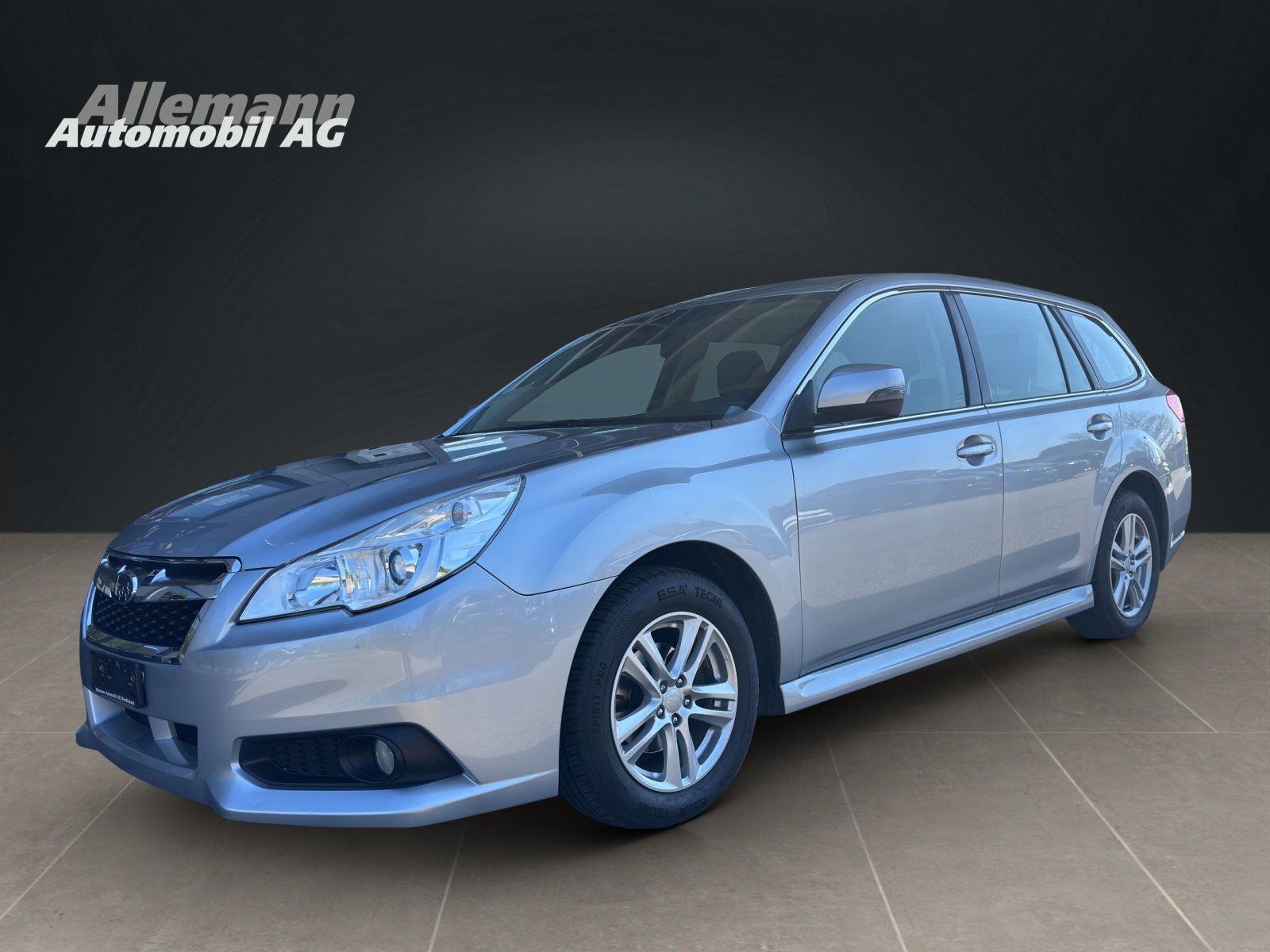 SUBARU Legacy Station 2.0i Swiss