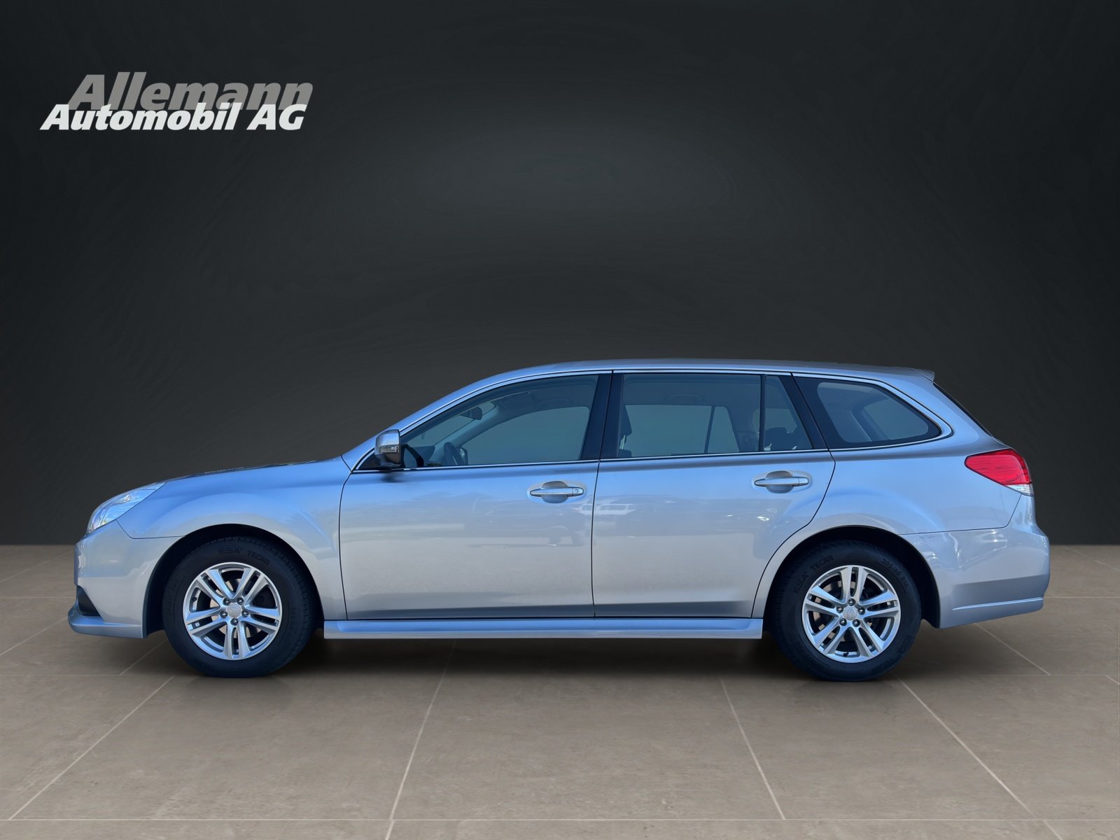 SUBARU Legacy Station 2.0i Swiss, Essence, Occasion / Utilisé, Automatique - 3