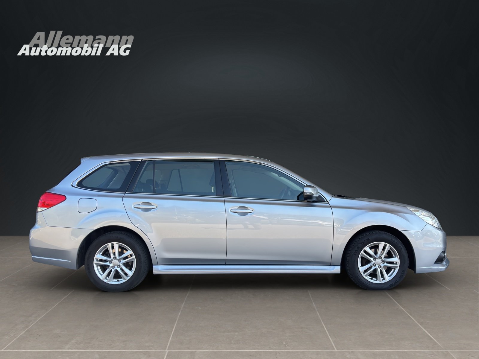 SUBARU Legacy Station 2.0i Swiss, Essence, Occasion / Utilisé, Automatique - 7