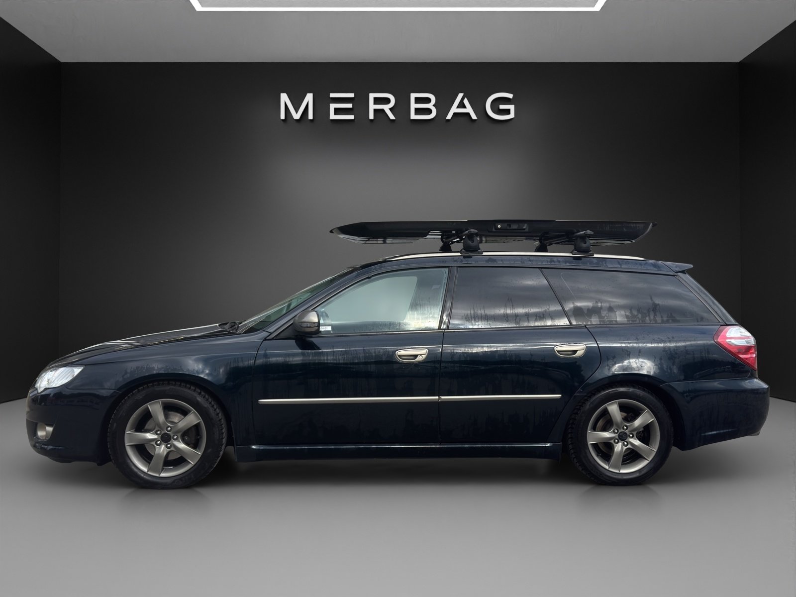 SUBARU Legacy 2.0R AWD Swiss, Petrol, Second hand / Used, Manual - 3