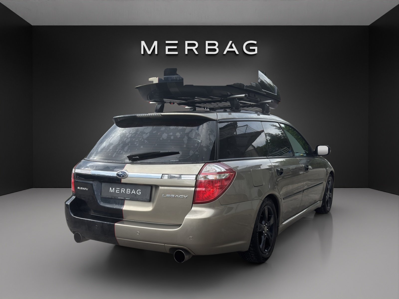 SUBARU Legacy 2.0R AWD Swiss, Petrol, Second hand / Used, Manual - 6