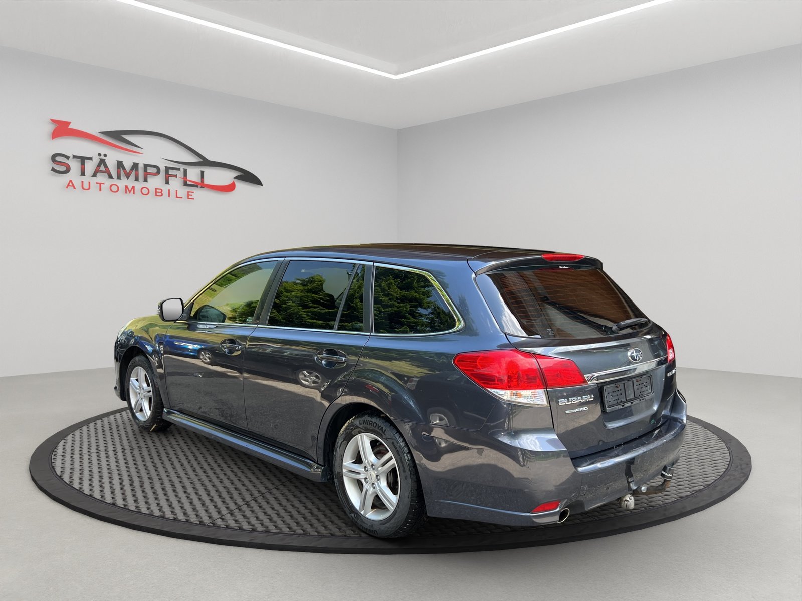 SUBARU Legacy 2.0i Swiss AWD Lineartronic, Benzin, Occasion / Gebraucht, Automatik - 3