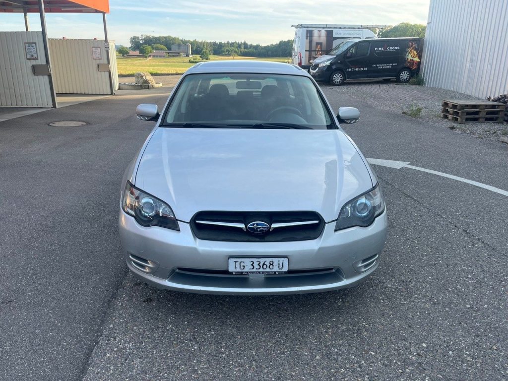 SUBARU LEGACY 2.0 Swiss, Essence, Occasion / Utilisé, Manuelle - 4