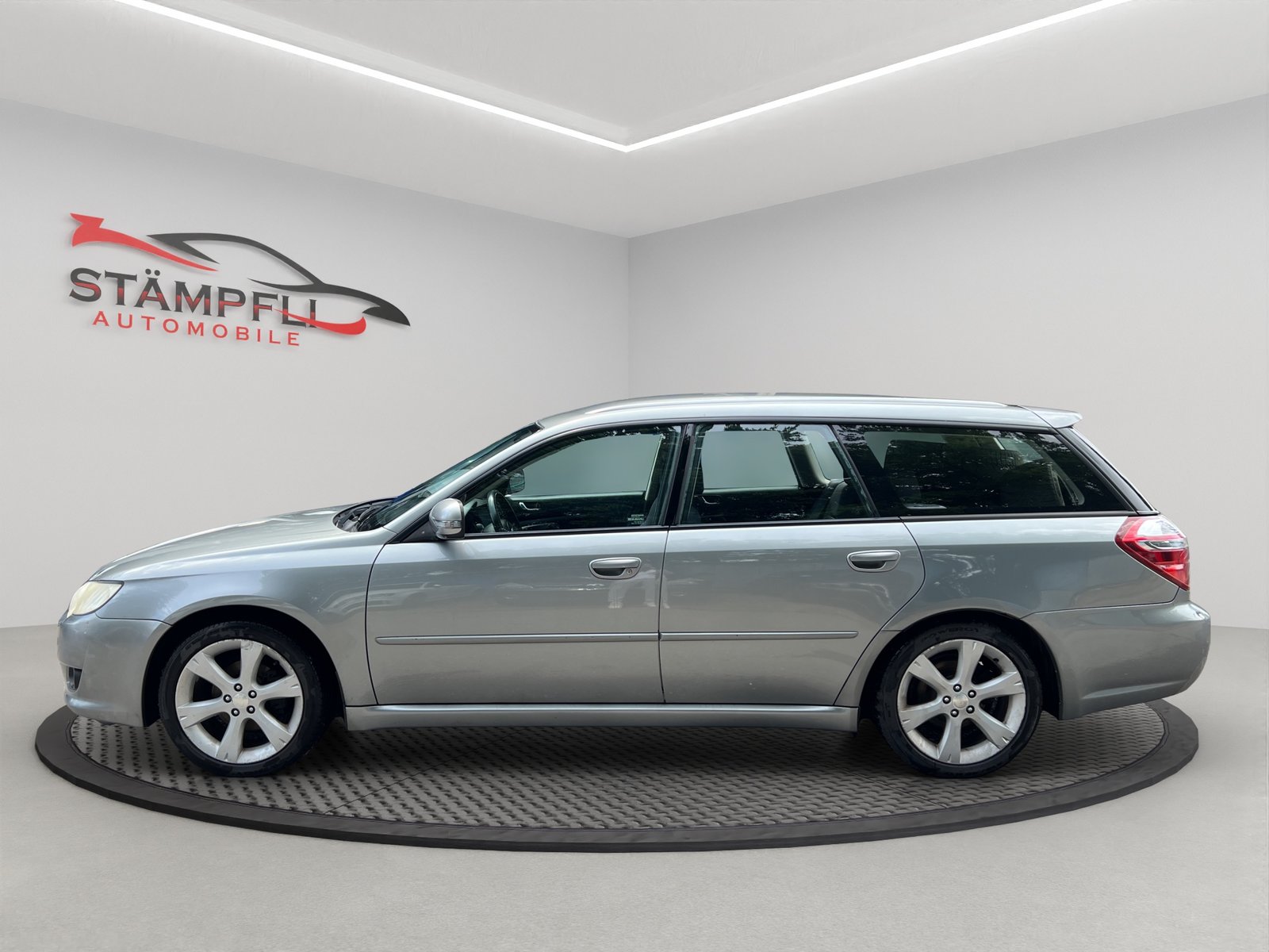 SUBARU Legacy 2.0R AWD Swiss, Benzin, Occasion / Gebraucht, Handschaltung - 2