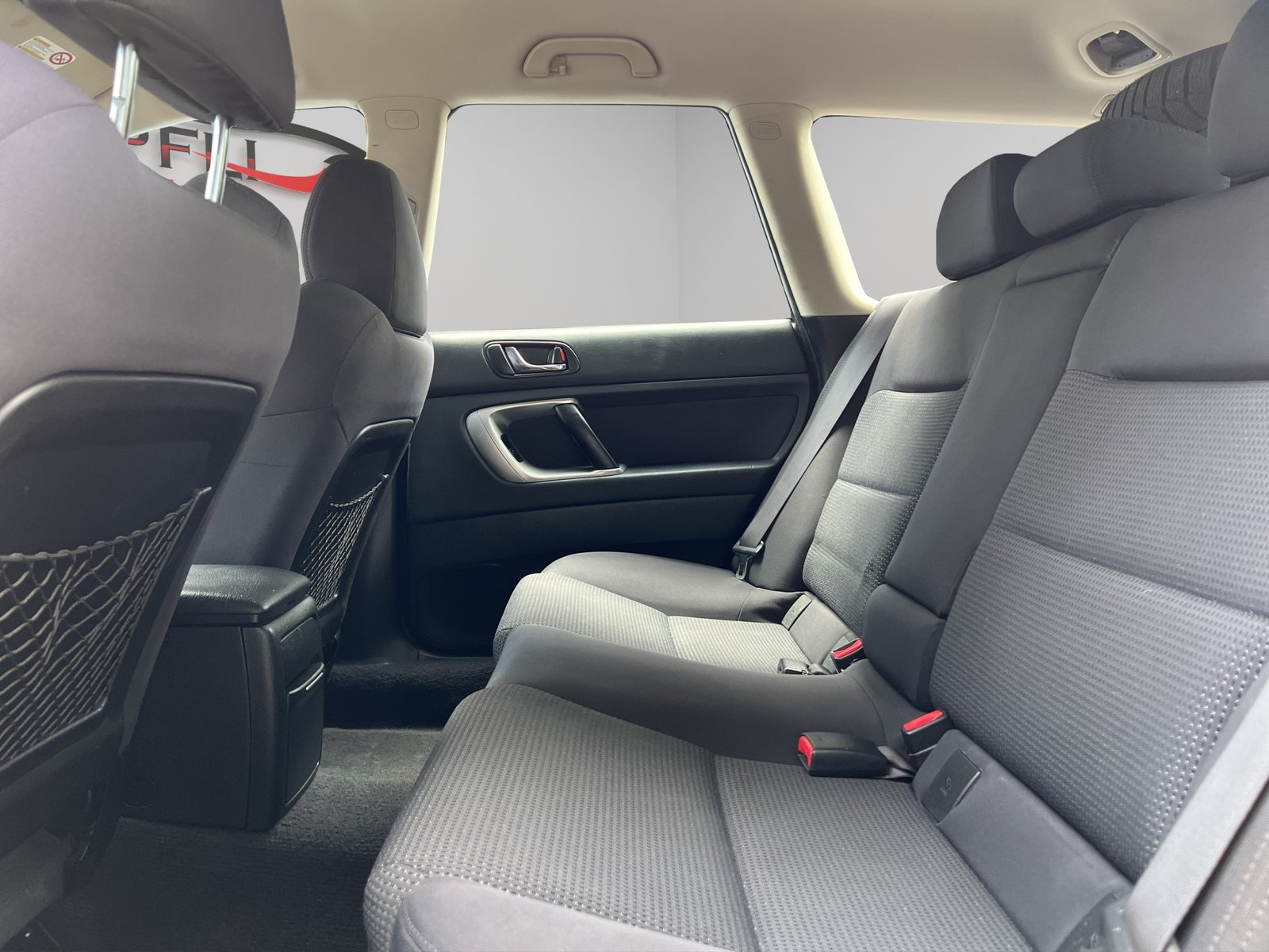 SUBARU Legacy 2.0R AWD Swiss, Benzin, Occasion / Gebraucht, Handschaltung - 7