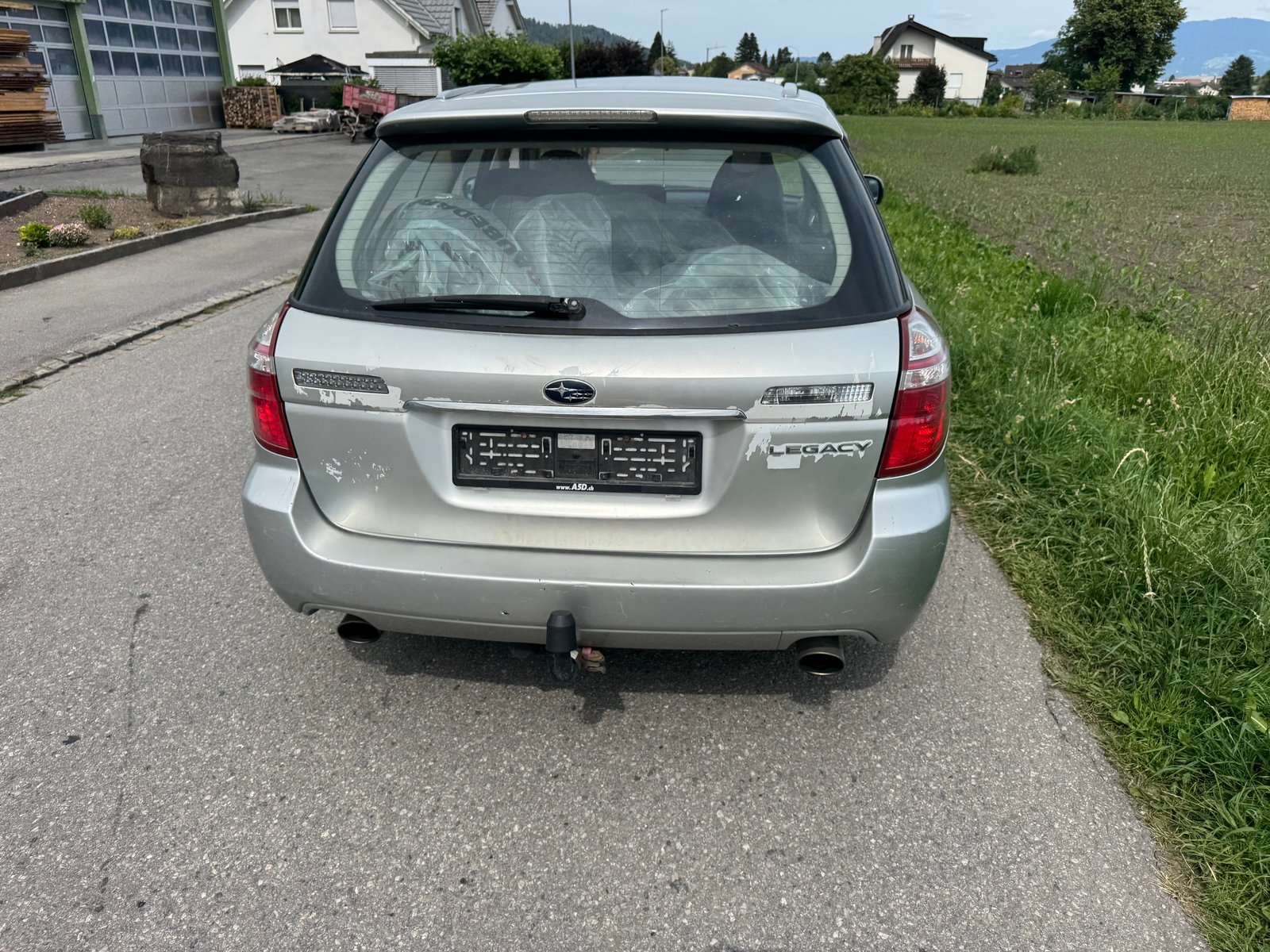 SUBARU Legacy 2.0R AWD Swiss, Essence, Occasion / Utilisé, Manuelle - 6