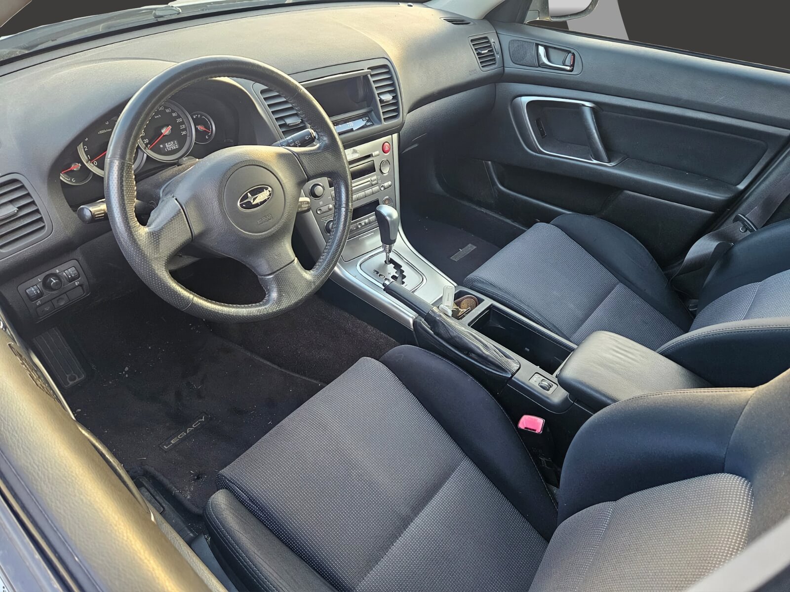 SUBARU Legacy 2.0R AWD Swiss Automatic, Benzin, Occasion / Gebraucht, Automatik - 5