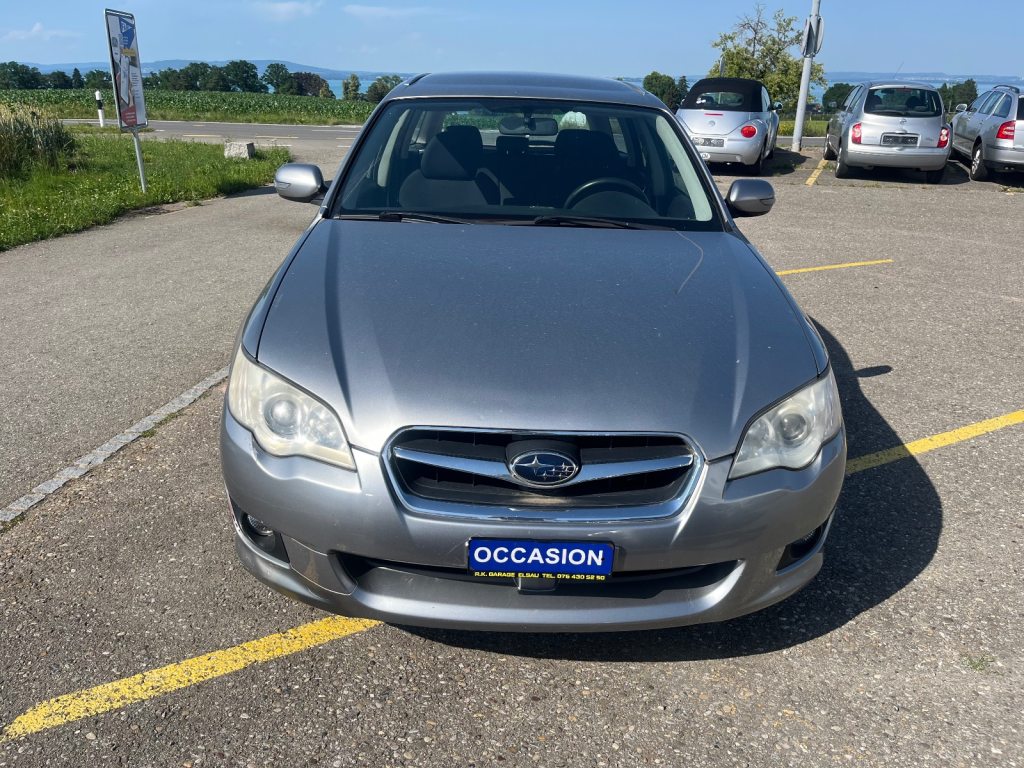 SUBARU LEGACY 2.0 R Swiss, Petrol, Second hand / Used, Manual - 3