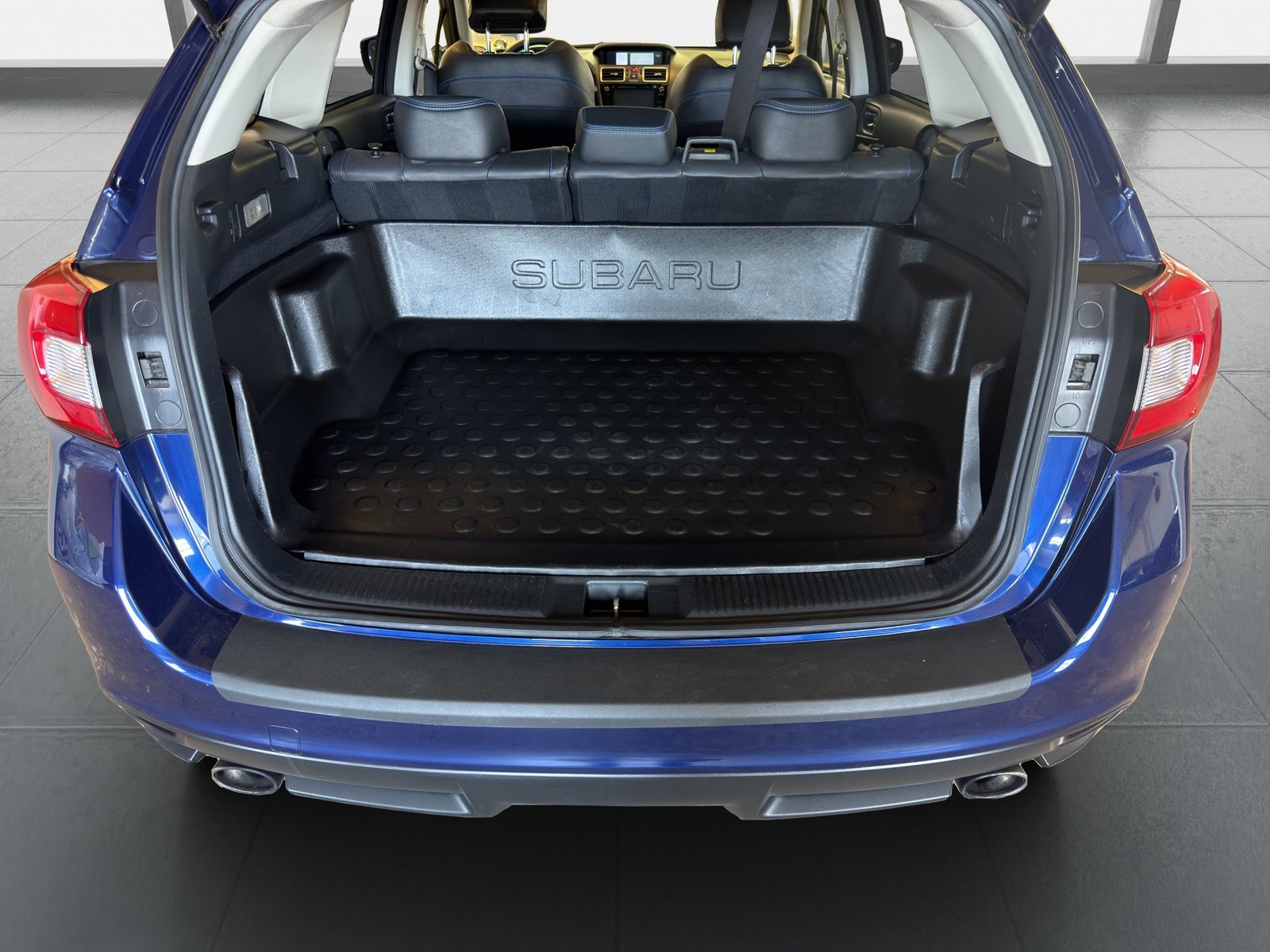 SUBARU Levorg 1.6DIT Luxury S AWD Lineartronic*TOP AUSSTATTU, Benzin, Occasion / Gebraucht, Automatik - 6