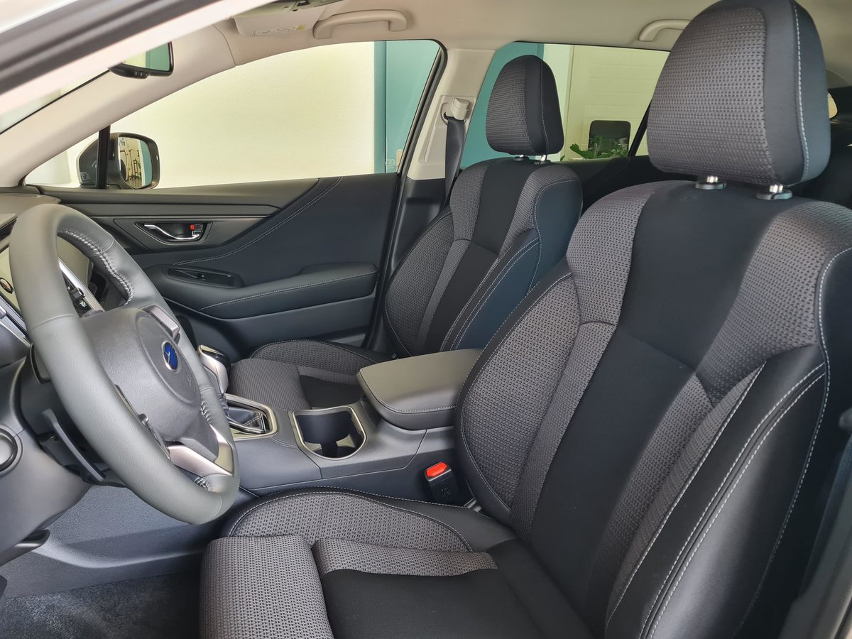 SUBARU Outback 2.5i Swiss Plus, Petrol, New car, Automatic - 5