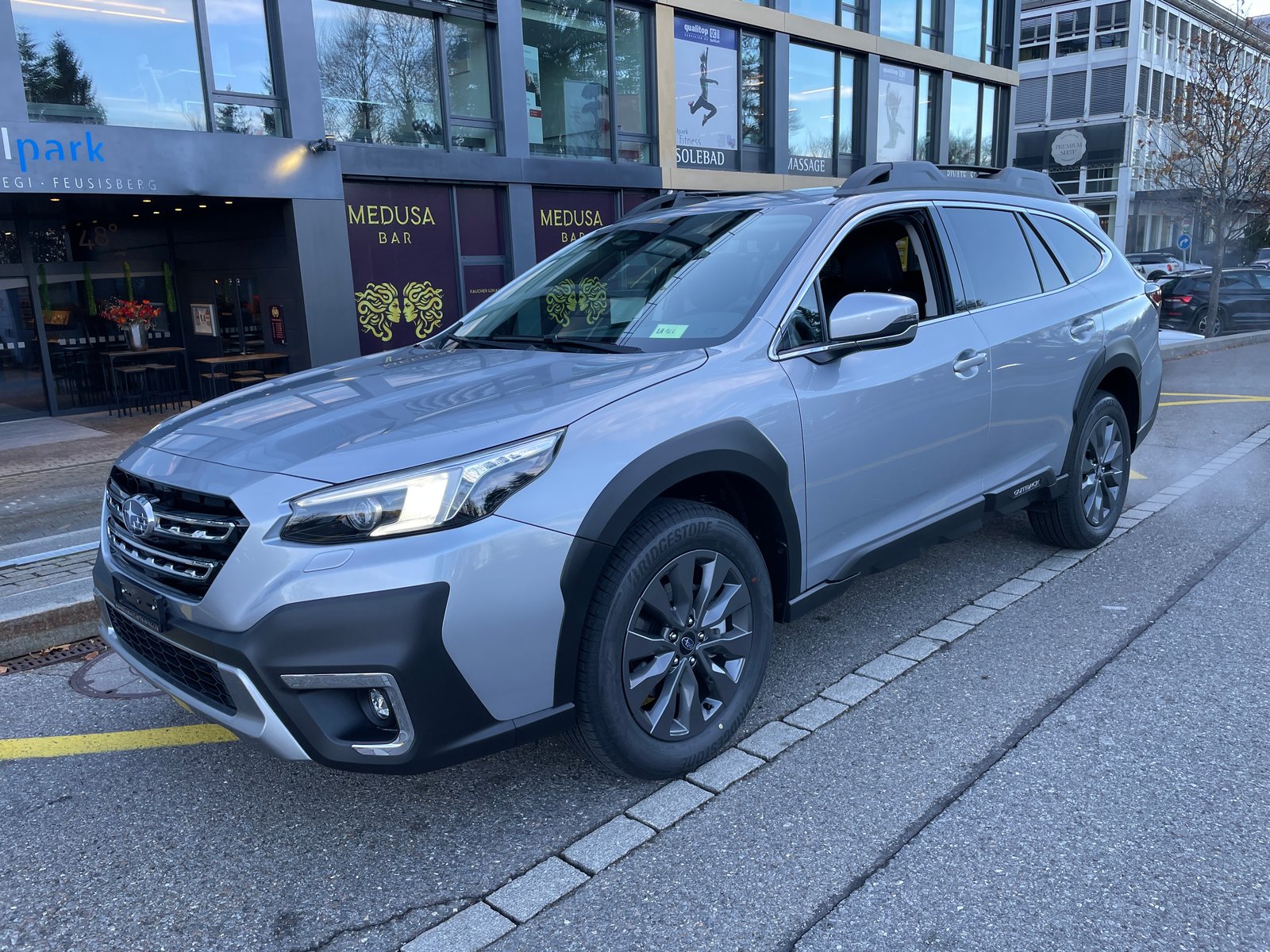 SUBARU Outback 2.5i Advantage AWD Lineartronic