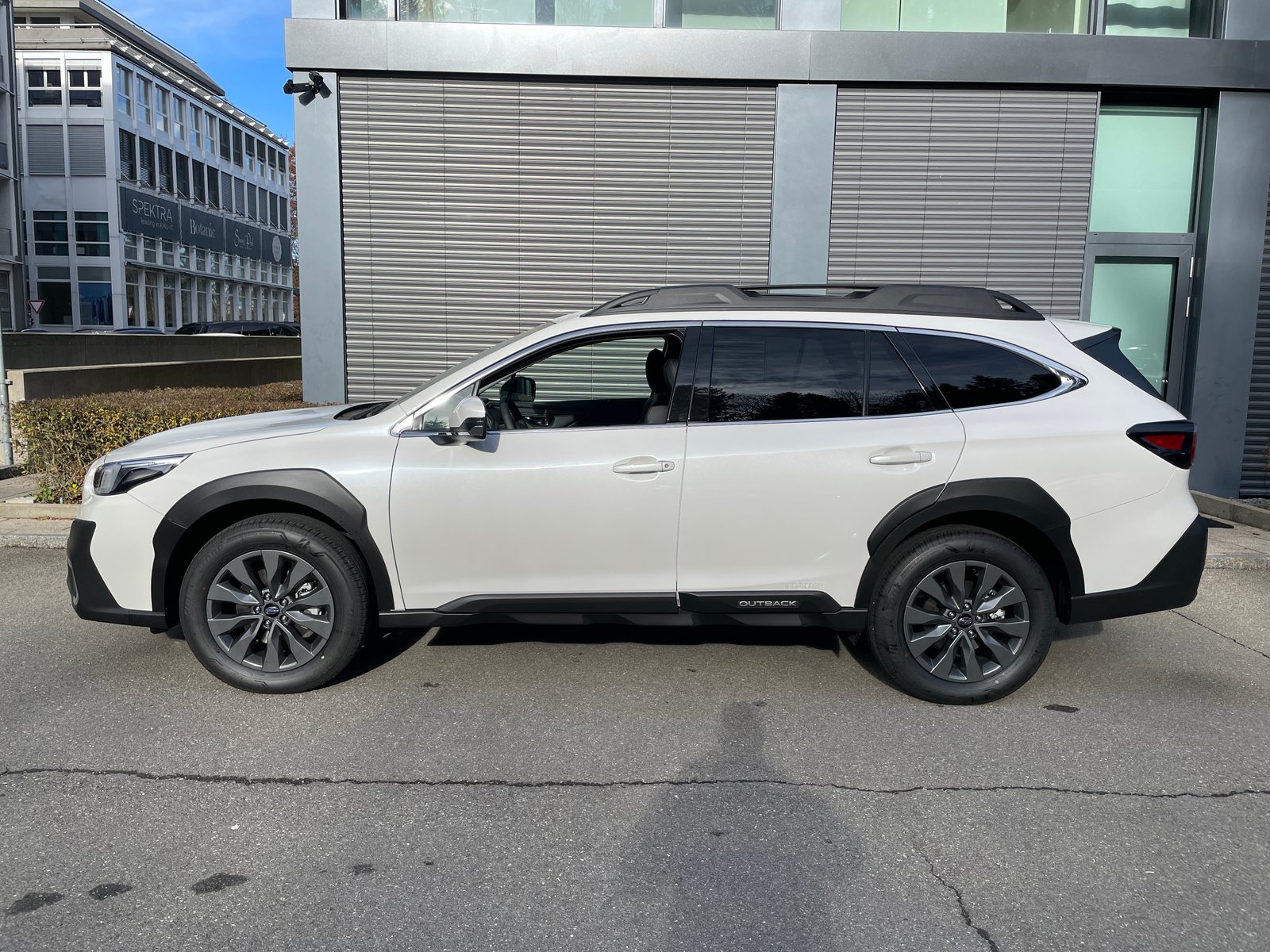 SUBARU Outback 2.5i Luxury AWD Limited, Essence, Voiture nouvelle, Automatique - 2