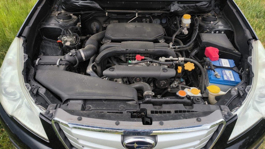 SUBARU OUTBACK 2.5i Swiss