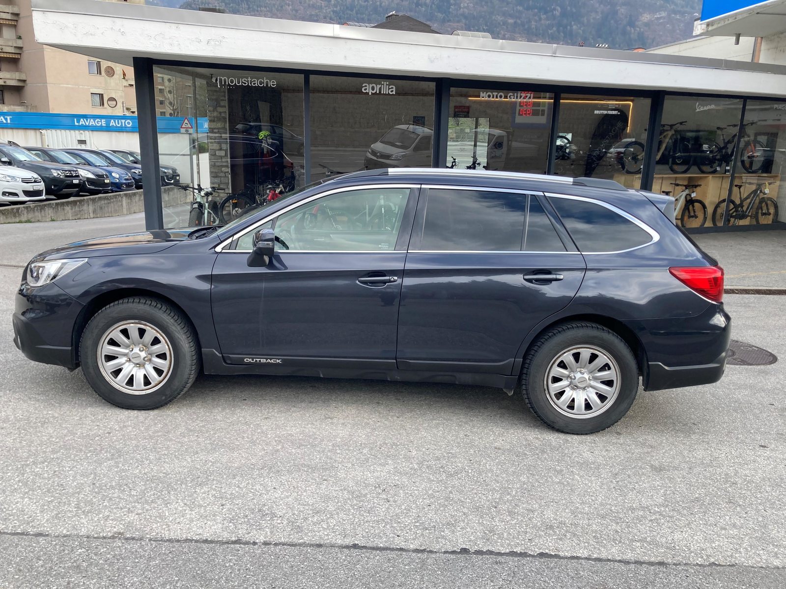 SUBARU Outback 2.0 D Swiss, Diesel, Second hand / Used, Automatic - 6