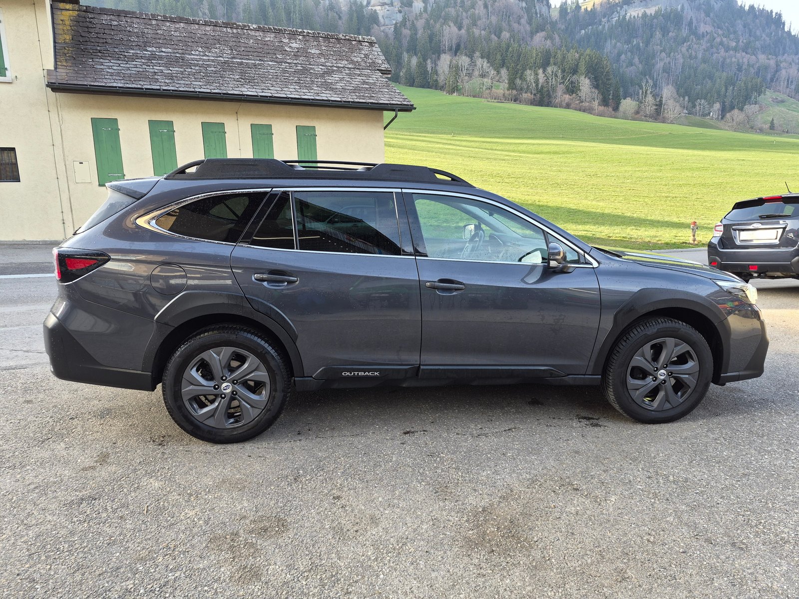 SUBARU Outback 2.5i Swiss Plus AWD Lineartronic, Benzin, Occasion / Gebraucht, Automatik - 4