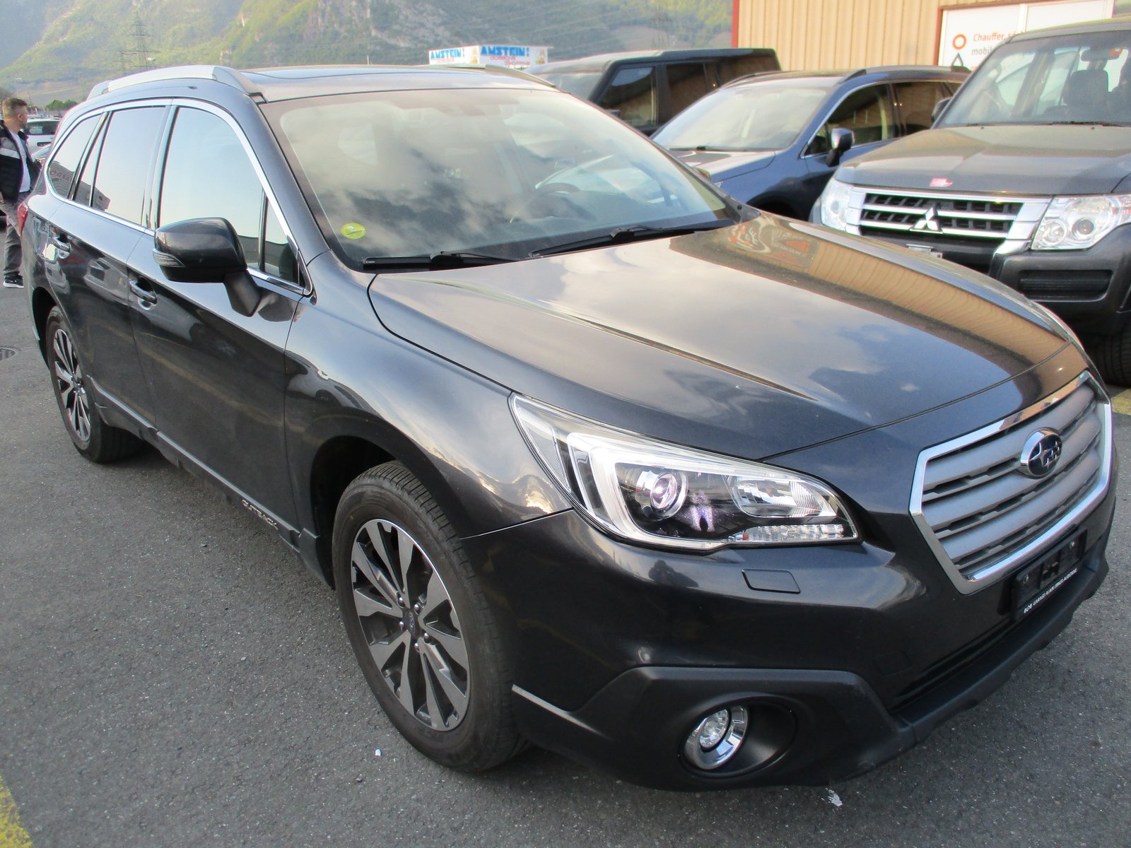 SUBARU Outback 2.0D Swiss AWD Lineartronic, Diesel, Occasioni / Usate, Automatico - 3
