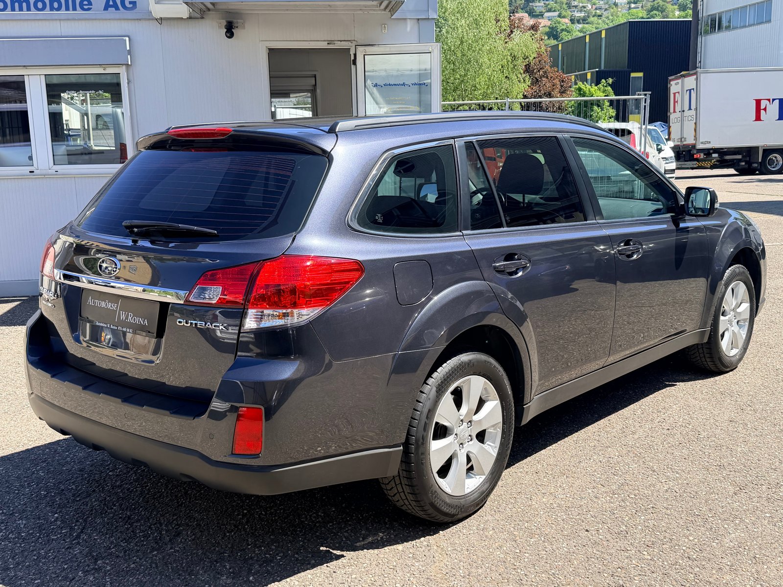 SUBARU Outback 2.5i Swiss AWD Lineartronic, Essence, Occasion / Utilisé, Automatique - 3