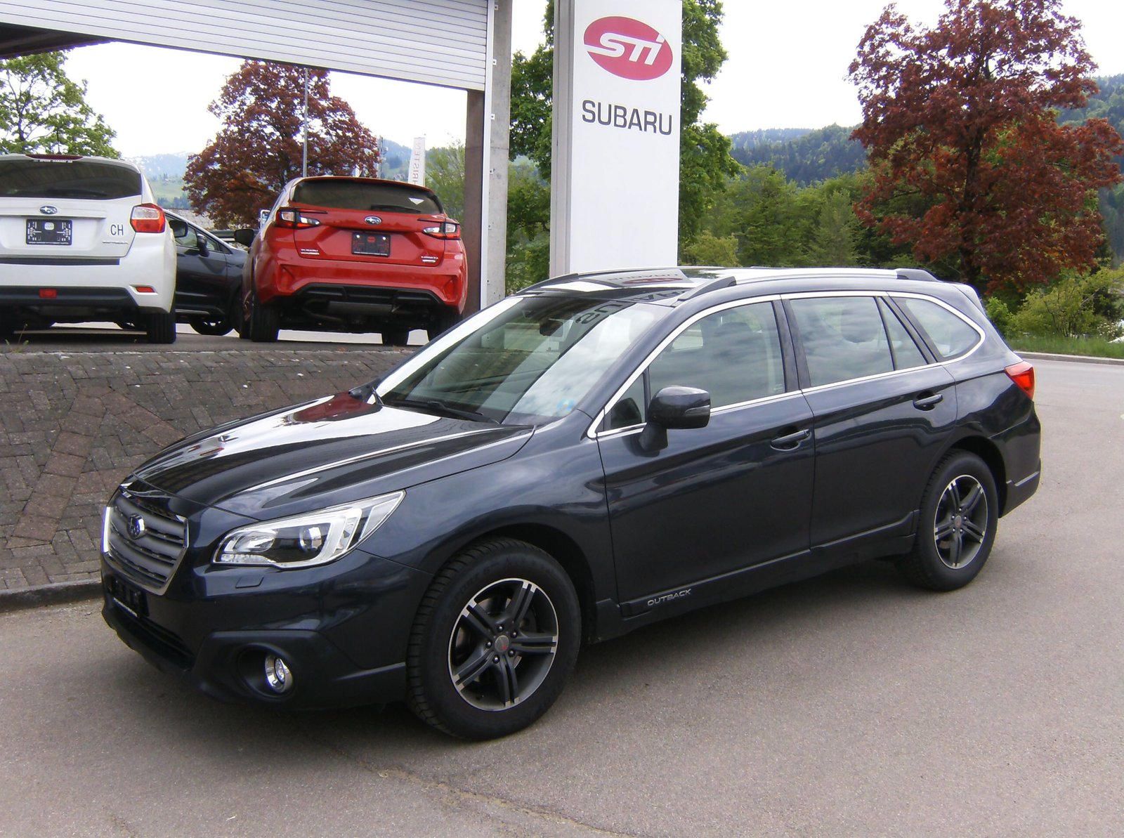 SUBARU Outback 2.0D Swiss AWD Lineartronic, Diesel, Second hand / Used, Automatic - 5