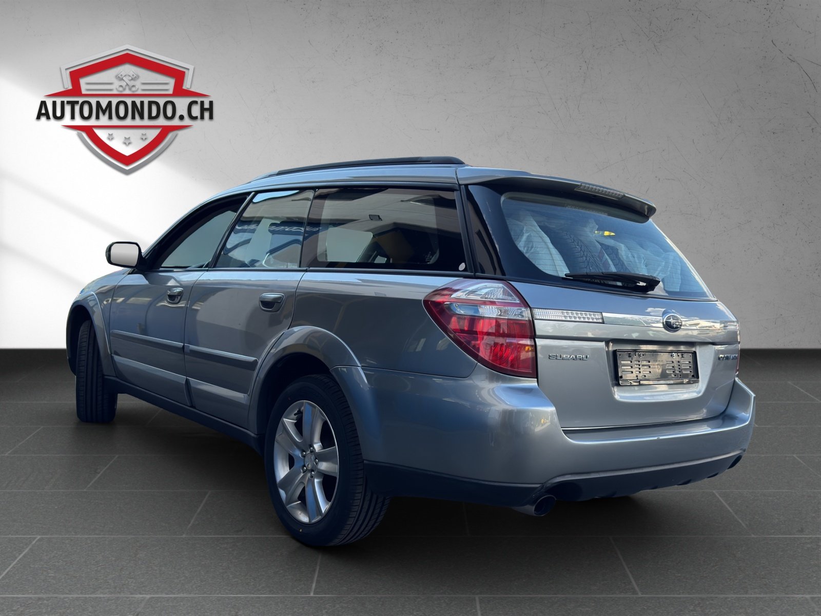 SUBARU Outback 2.5i AWD Comfort, Essence, Occasion / Utilisé, Manuelle - 4