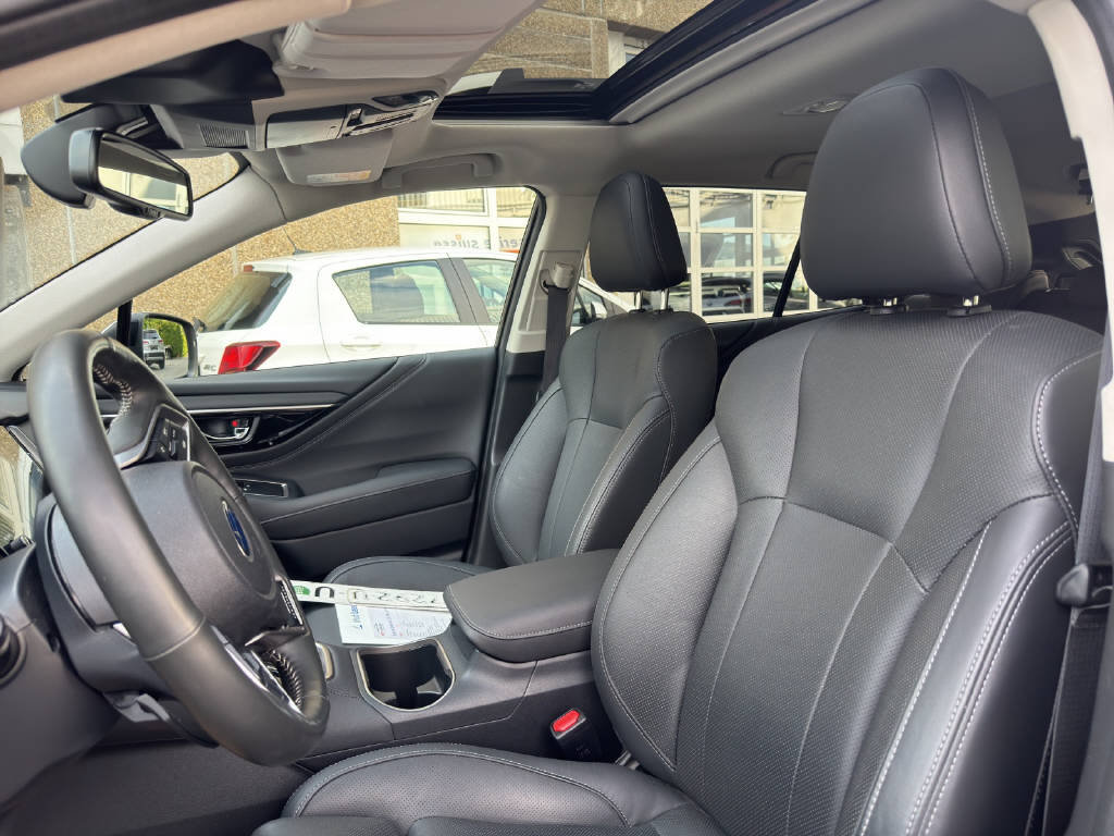 SUBARU Outback 2.5i 30th Anniversary Edition, Petrol, Second hand / Used, Automatic - 6