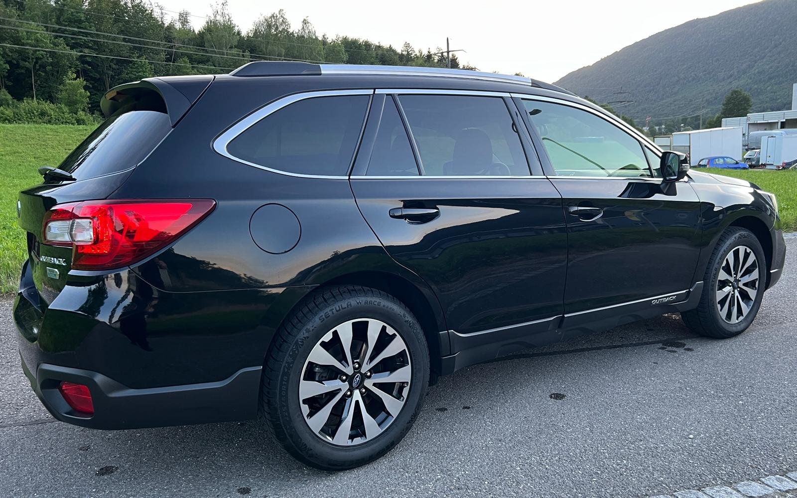 SUBARU Outback 2.0D Luxury AWD Lineartronic, Diesel, Occasion / Utilisé, Automatique - 6