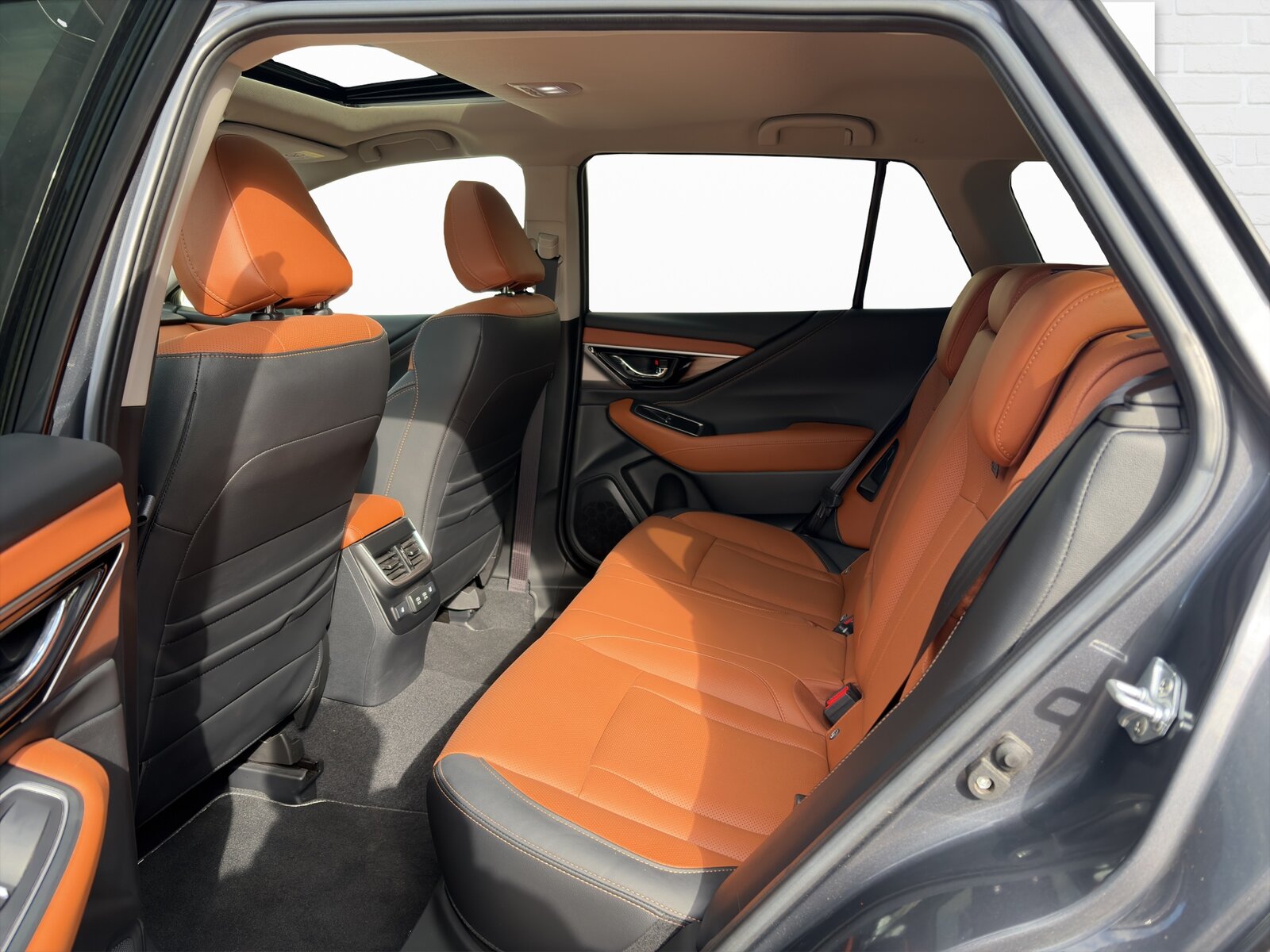 SUBARU Outback 2.5i Luxury, Benzin, Occasion / Gebraucht, Automatik - 7