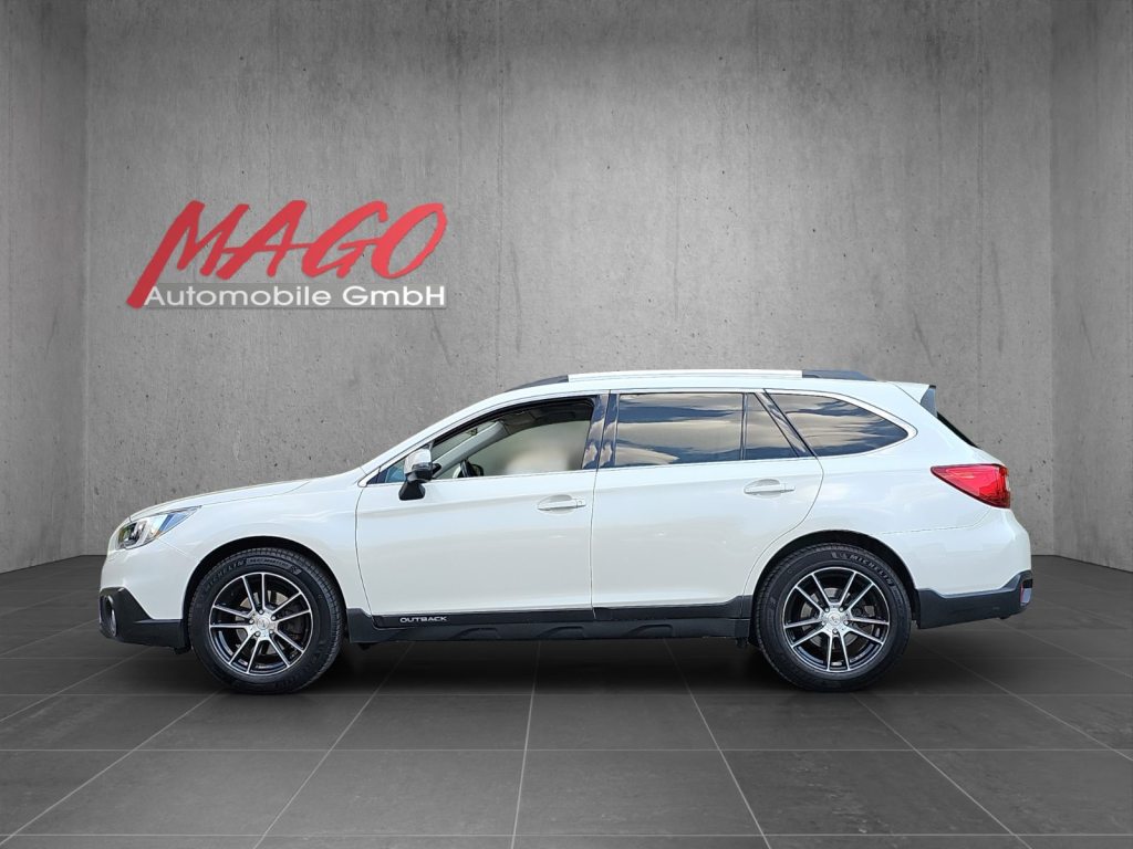 SUBARU OUTBACK 2.5i Luxury, Benzina, Occasioni / Usate, Automatico - 2
