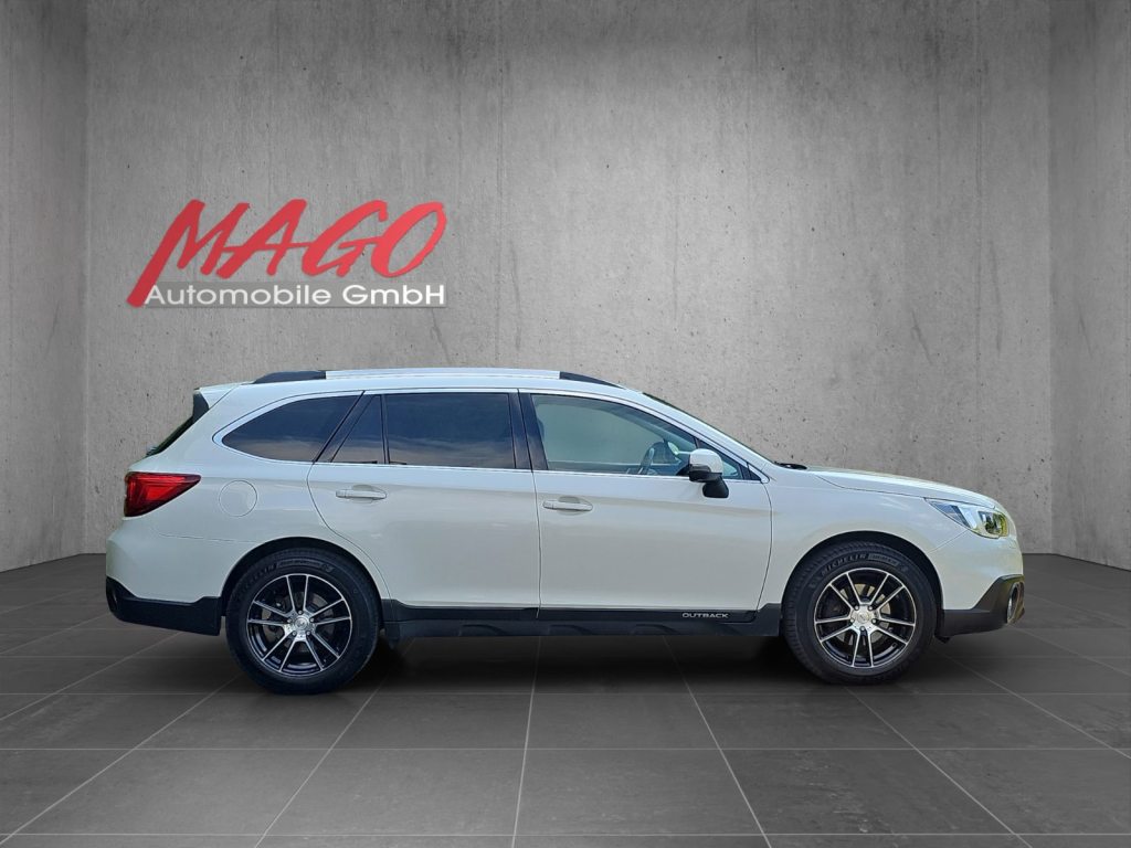 SUBARU OUTBACK 2.5i Luxury, Benzina, Occasioni / Usate, Automatico - 6