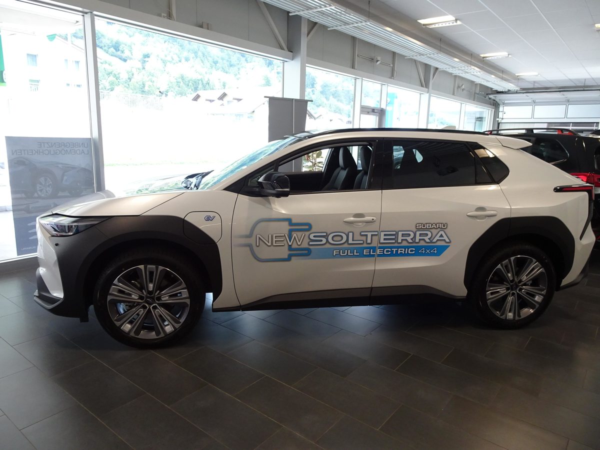 SUBARU Solterra eV Luxury AWD, Elettrica, Auto nuove, Automatico - 2