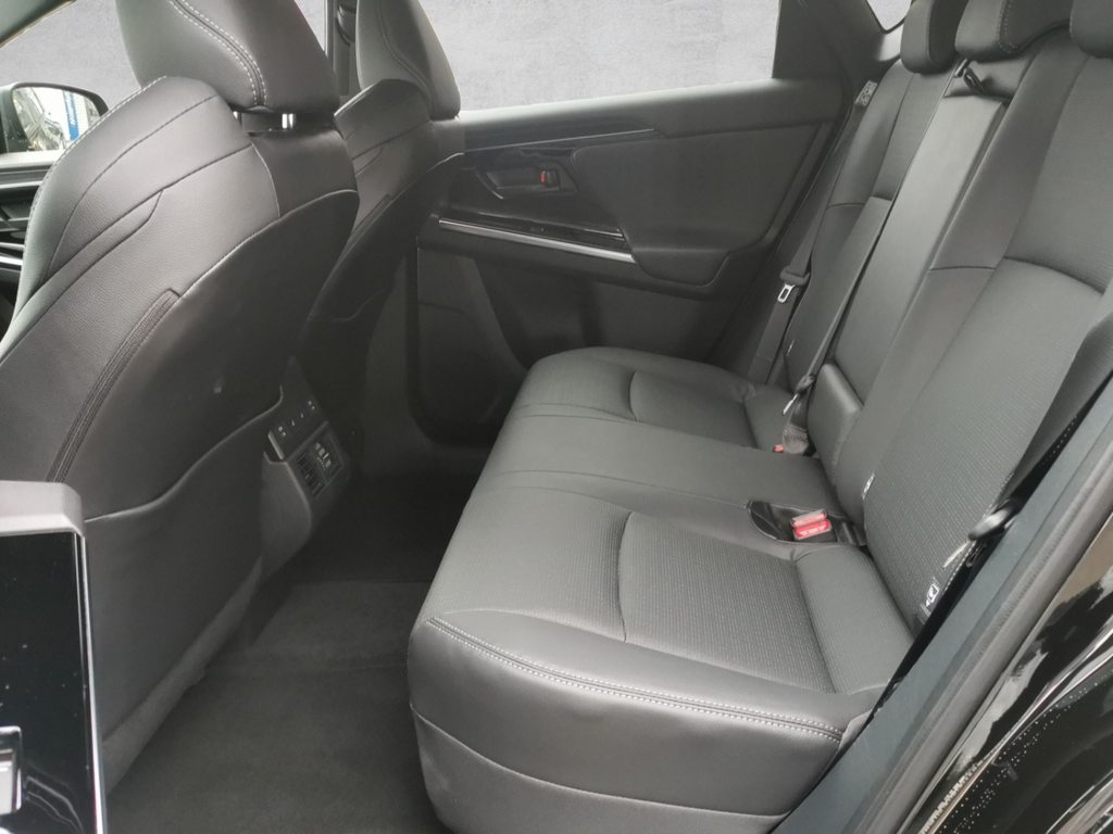 SUBARU Solterra eV Luxury AWD, Elektro, Occasion / Gebraucht, Automatik - 7