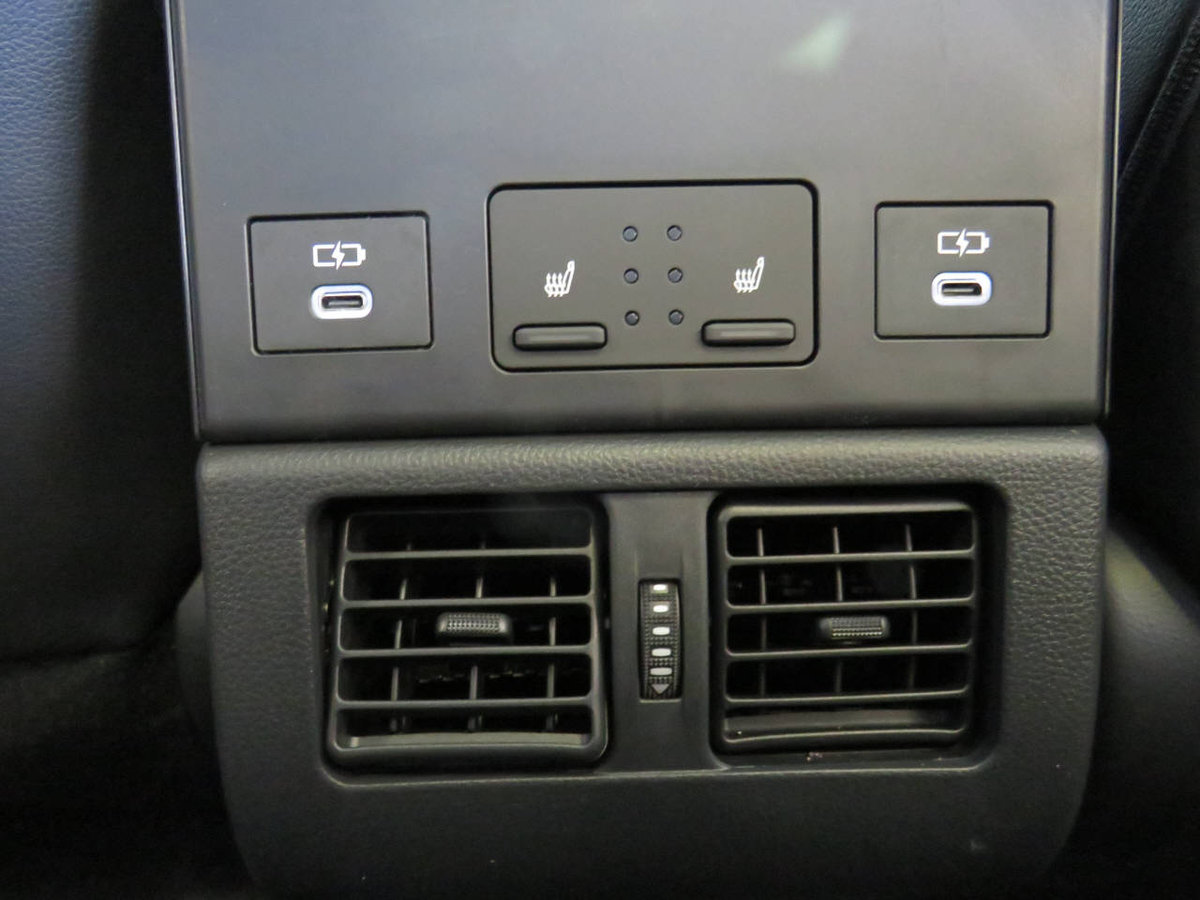 SUBARU Solterra eV Luxury AWD, Elektro, Vorführwagen, Automat - 2