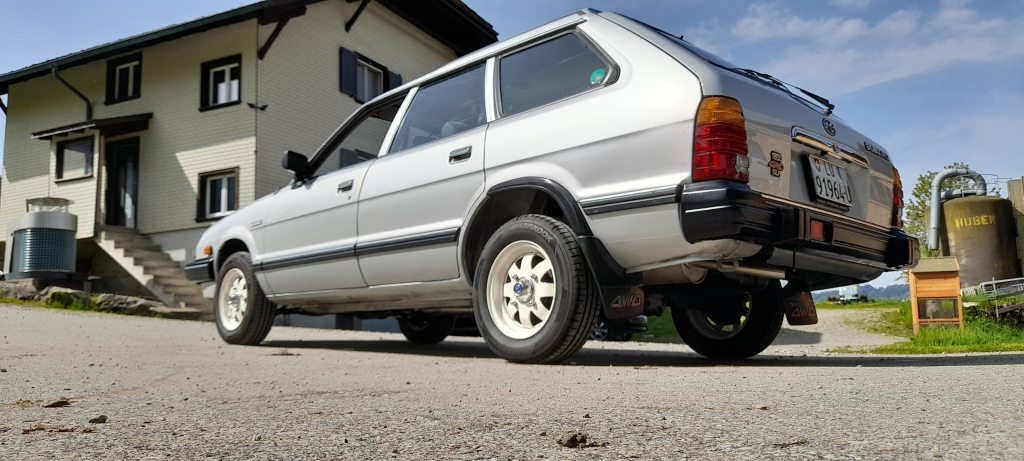 SUBARU 1800 GLF 4WD, Petrol, Classic, Manual - 6