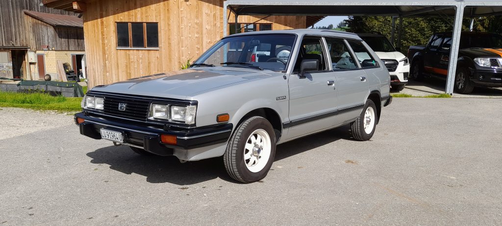 SUBARU 1800 GLF 4WD, Petrol, Classic, Manual - 4