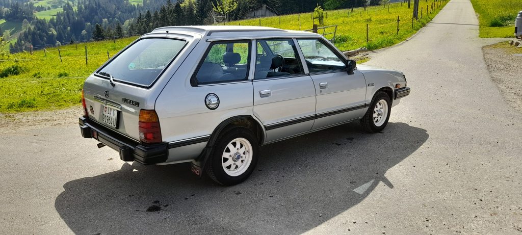 SUBARU 1800 GLF 4WD, Petrol, Classic, Manual - 5