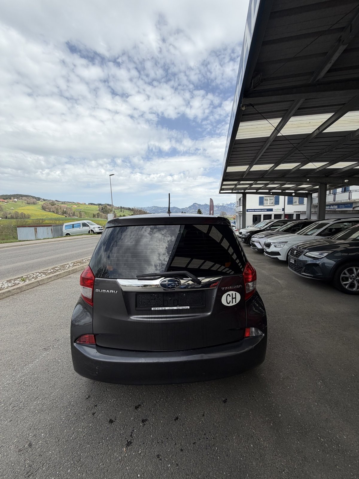 SUBARU Trezia 1.4D Swiss Luxury Automatic, Diesel, Occasion / Utilisé, Automatique - 4