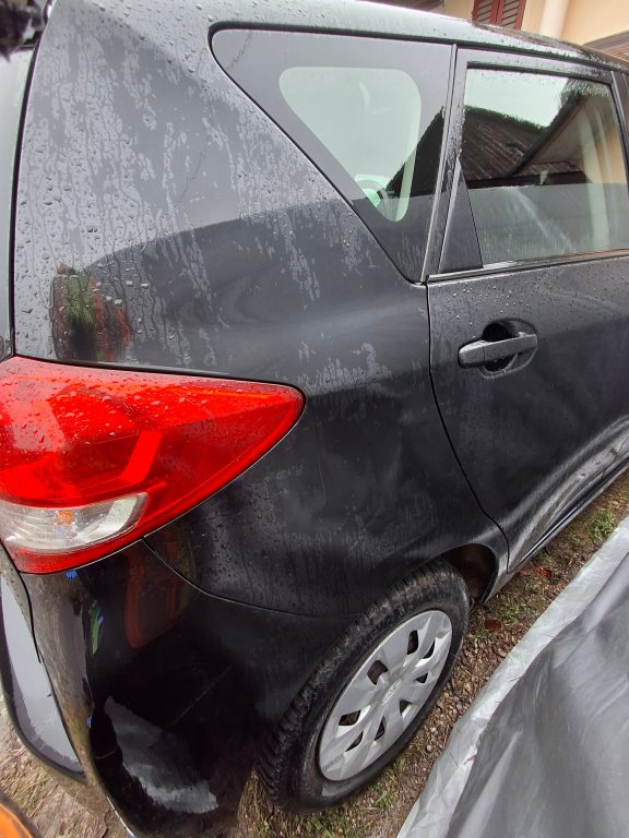 SUBARU Trezia 1.3i Swiss, Benzin, Occasion / Gebraucht, Handschaltung - 6