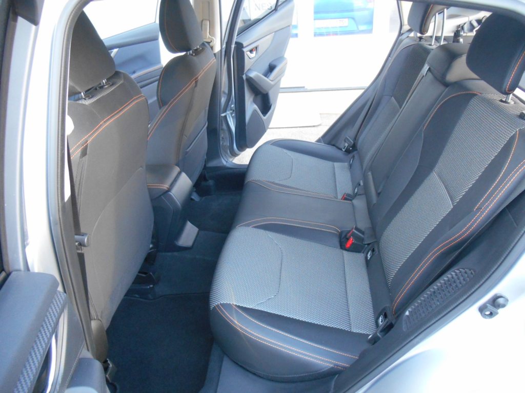 SUBARU XV 2.0i e-Boxer Swiss Plus, Mild-Hybrid Benzin/Elektro, Occasion / Gebraucht, Automatik - 7