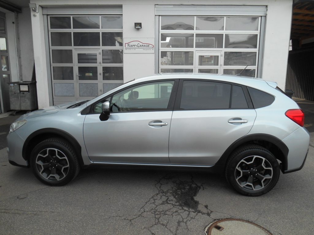 SUBARU XV 2.0i Swiss Two