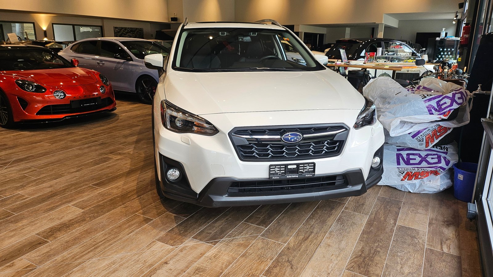 SUBARU XV 2.0 Luxury AWD Lineartronic, Benzin, Occasion / Gebraucht, Automatik - 3