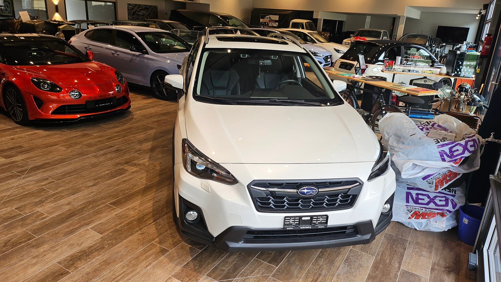 SUBARU XV 2.0 Luxury AWD Lineartronic, Benzin, Occasion / Gebraucht, Automatik - 4