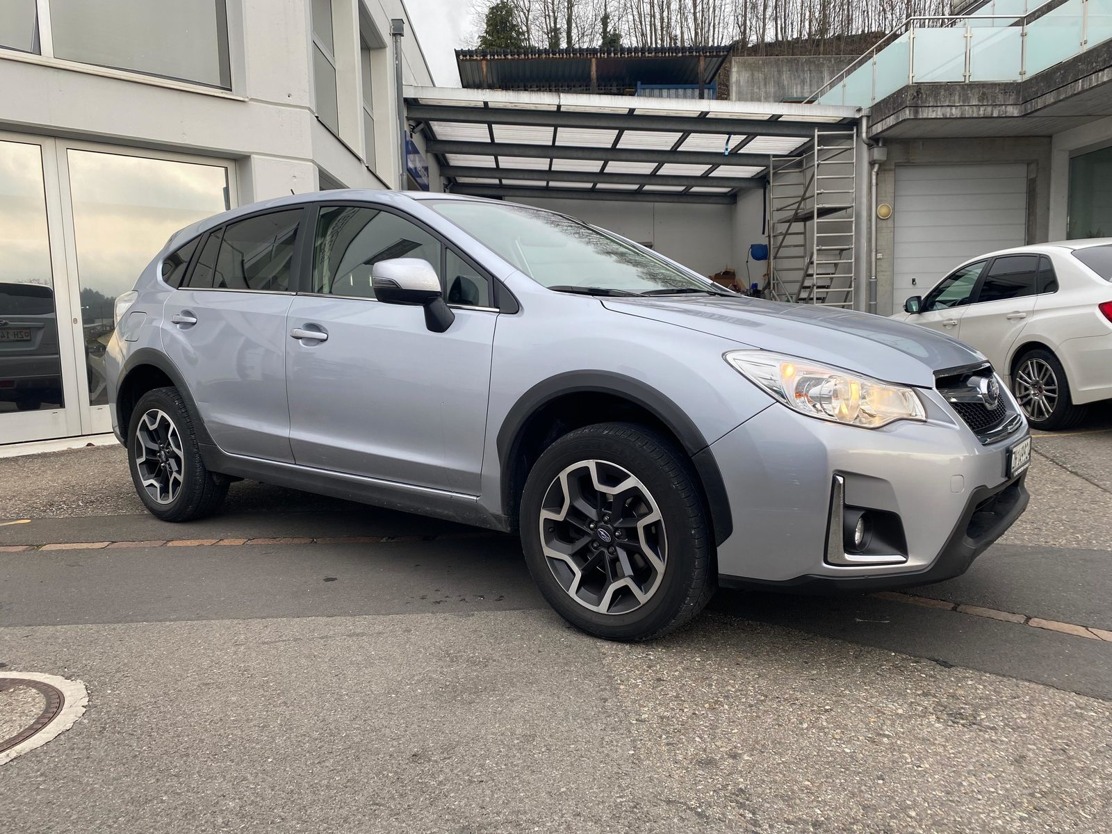 SUBARU XV 2.0i Swiss Two, Benzin, Occasion / Gebraucht, Automatik - 3