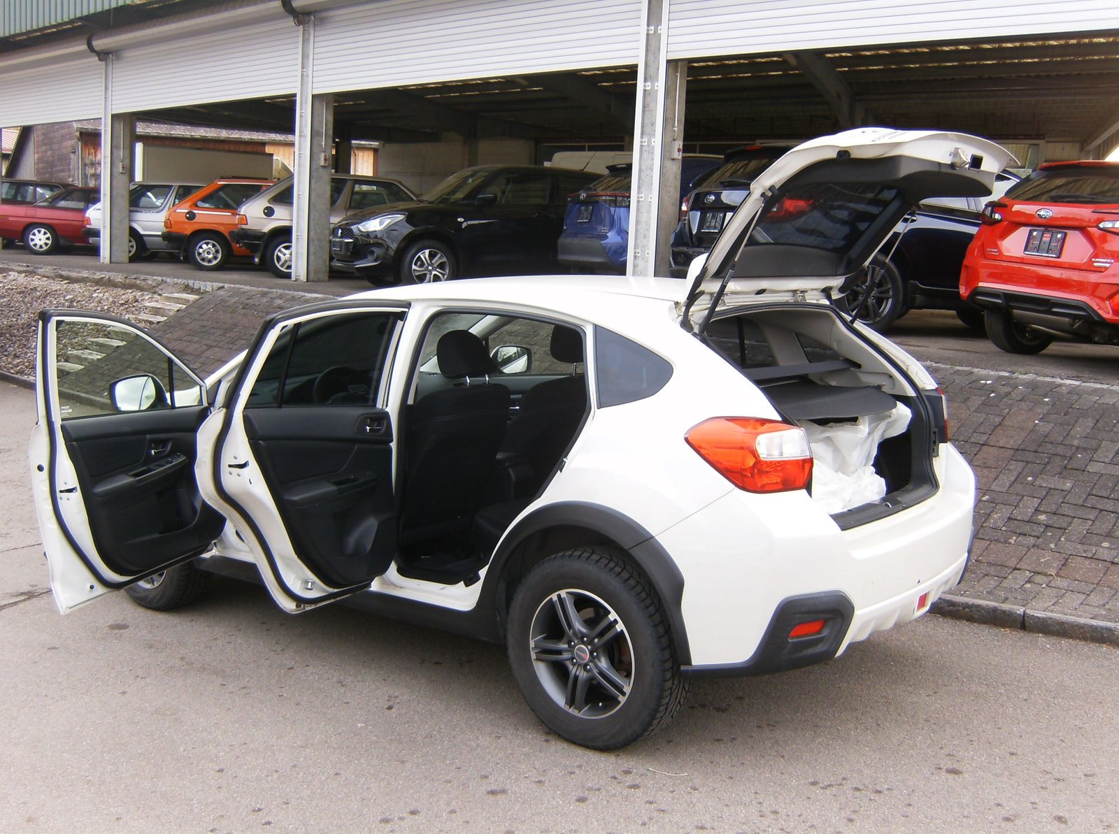 SUBARU XV 2.0 Swiss Two AWD CVT, Benzin, Occasion / Gebraucht, Automatik - 5