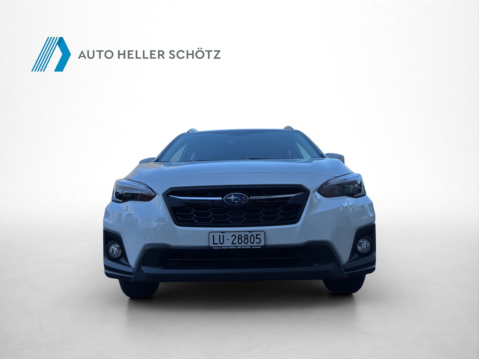 SUBARU XV 2.0i Luxury, Petrol, Second hand / Used, Automatic - 2