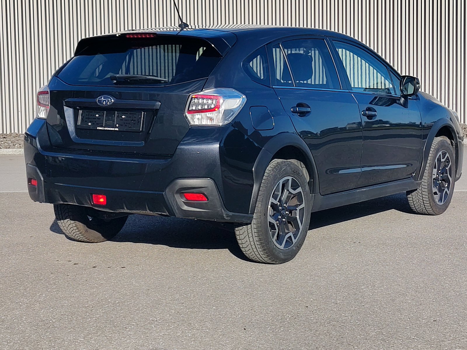 SUBARU XV 2.0 Swiss Three AWD CVT, Benzin, Occasion / Gebraucht, Automatik - 4