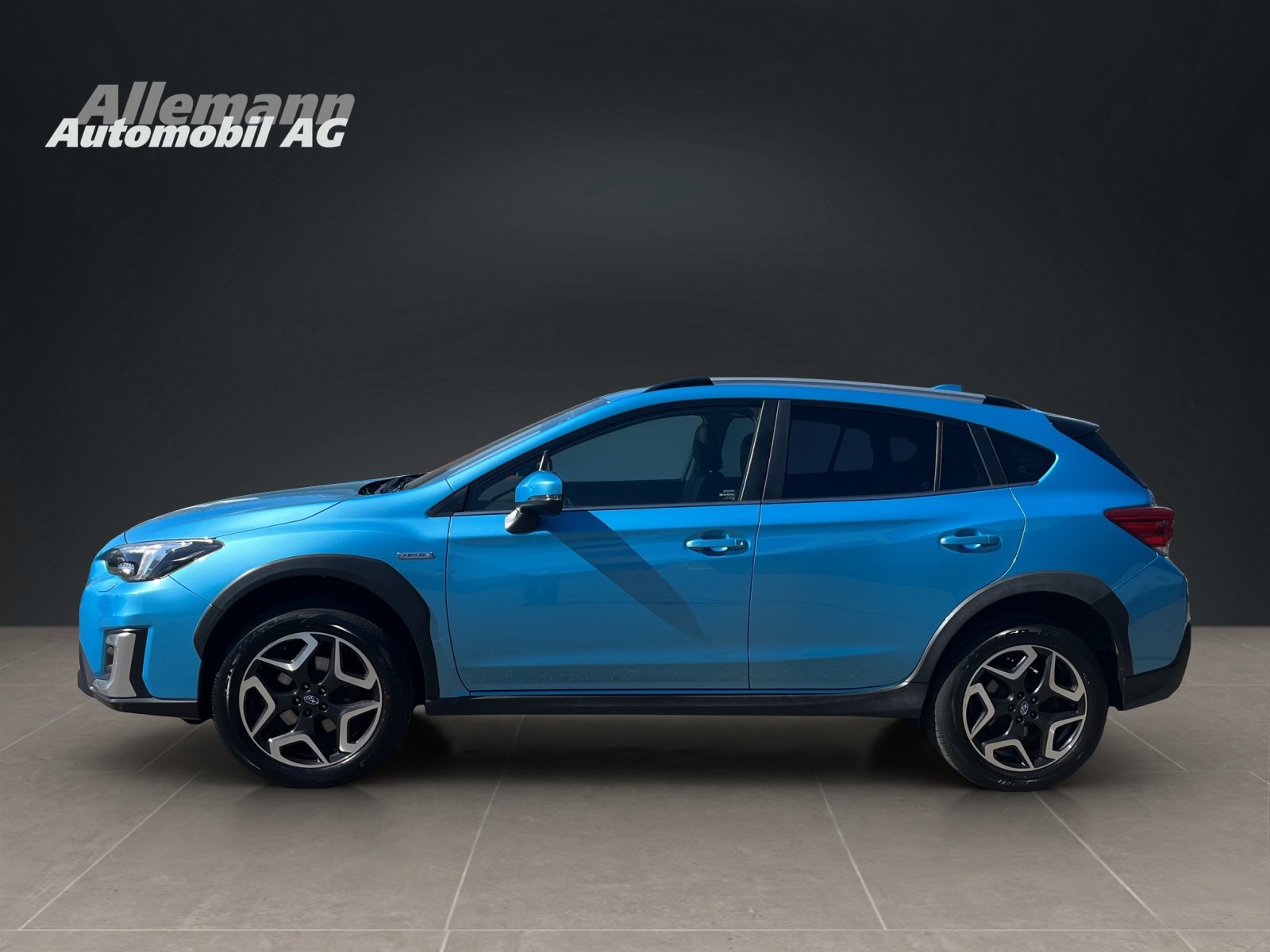 SUBARU XV 2.0i e-Boxer Luxury, Hybride Léger Essence/Électricité, Occasion / Utilisé, Automatique - 3