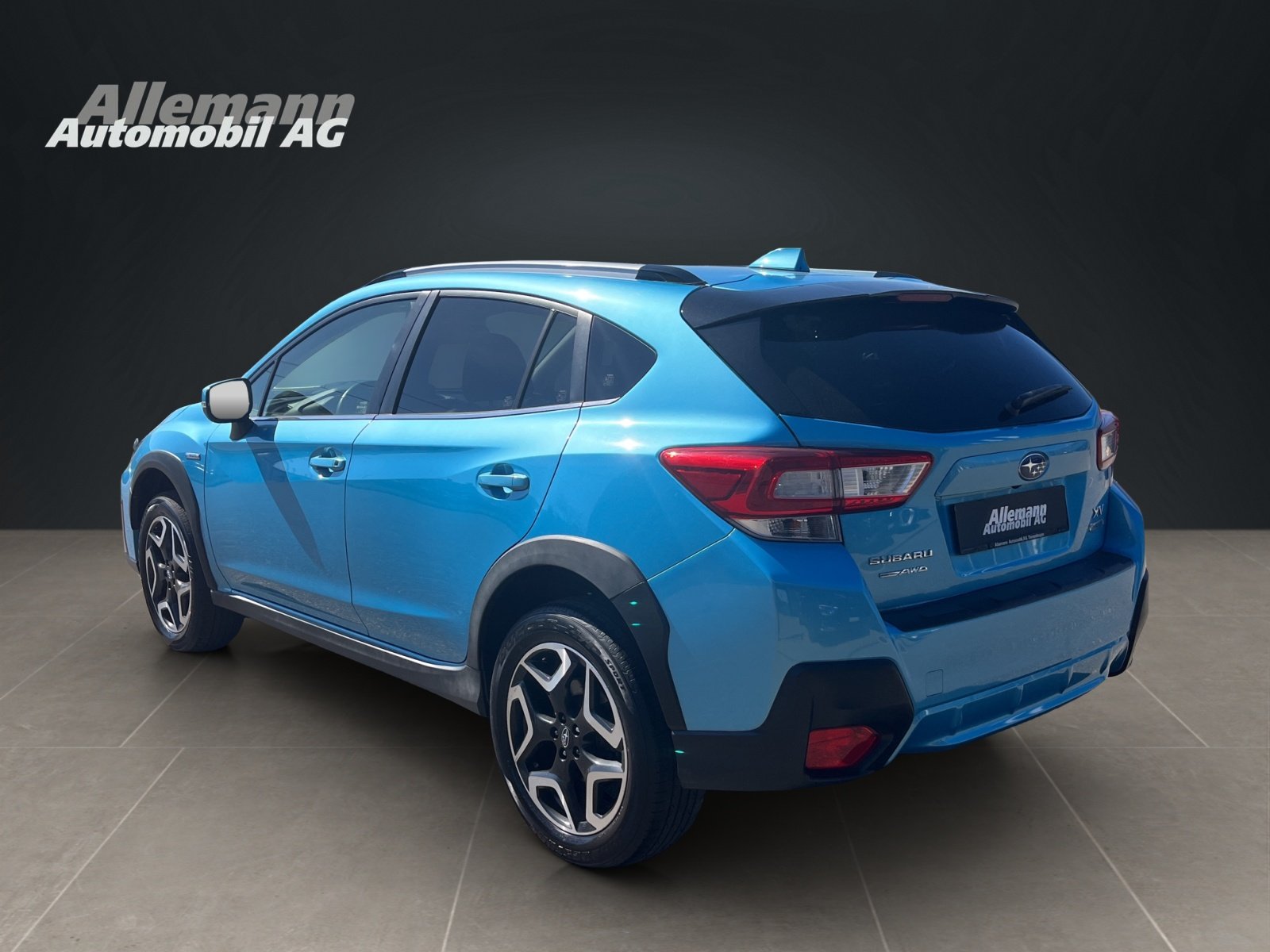 SUBARU XV 2.0i e-Boxer Luxury, Hybride Léger Essence/Électricité, Occasion / Utilisé, Automatique - 4
